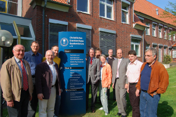 Klinikdirektor Heinrich Titzmann begrüßte den Vorstand der CDU-Quakenbrück im Christlichen Krankenhaus.